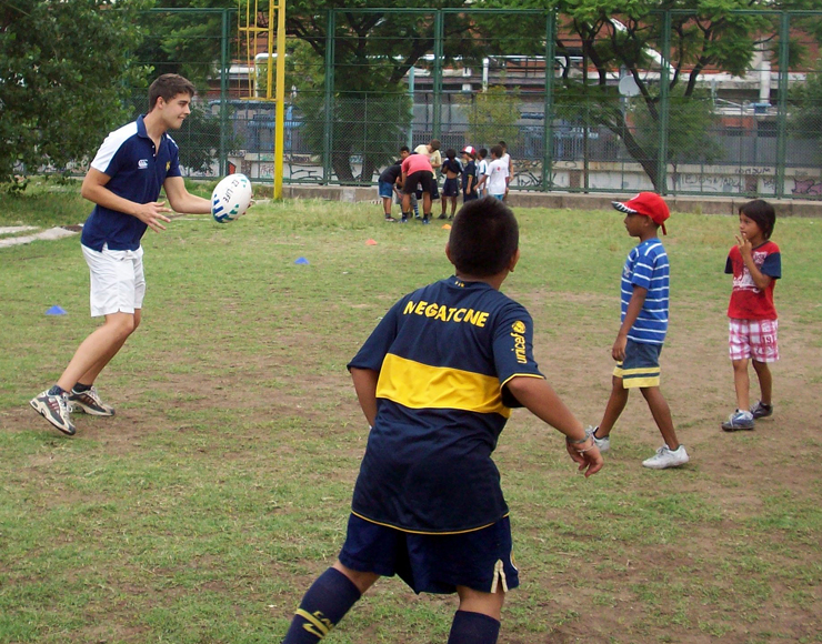 Coach Rugby to Kids in Argentina