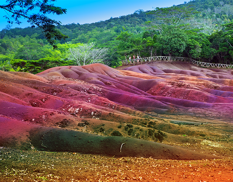 The Seven-Coloured Earth of Charamel, Mauritius