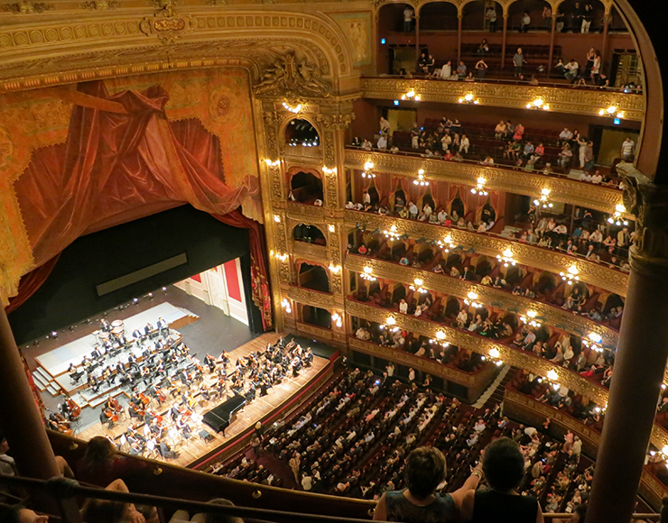 Opera in Argentina